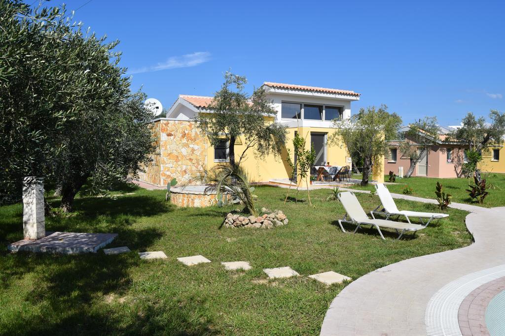 Three Stars Luxury Villas Moraitika Exterior foto